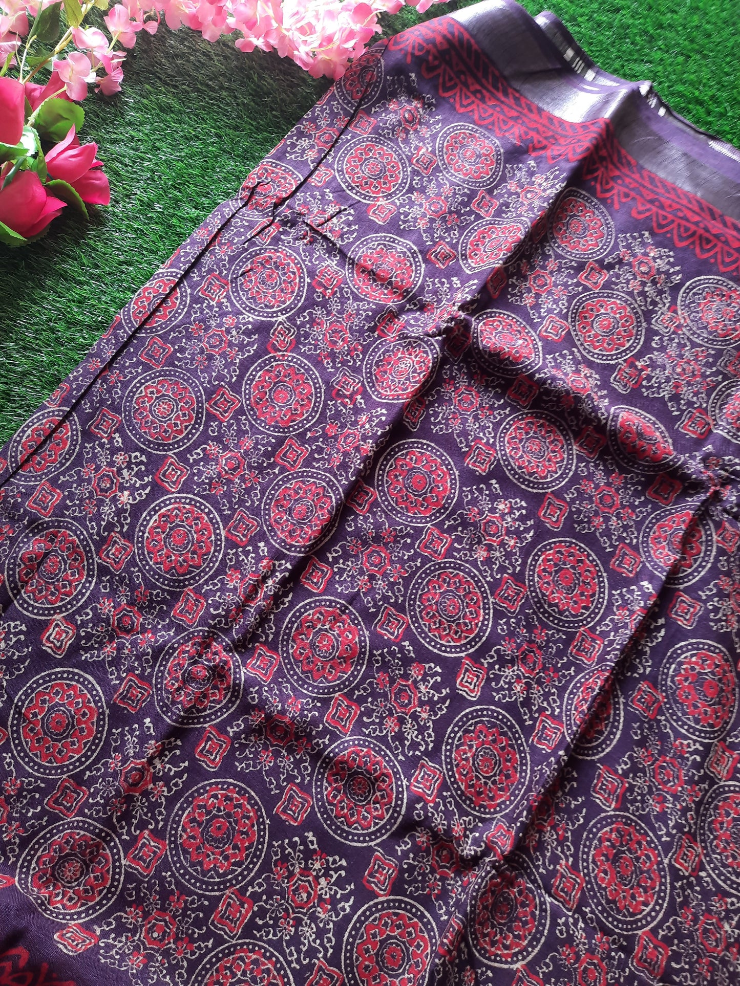 Lenin cotton saree - Navy blue