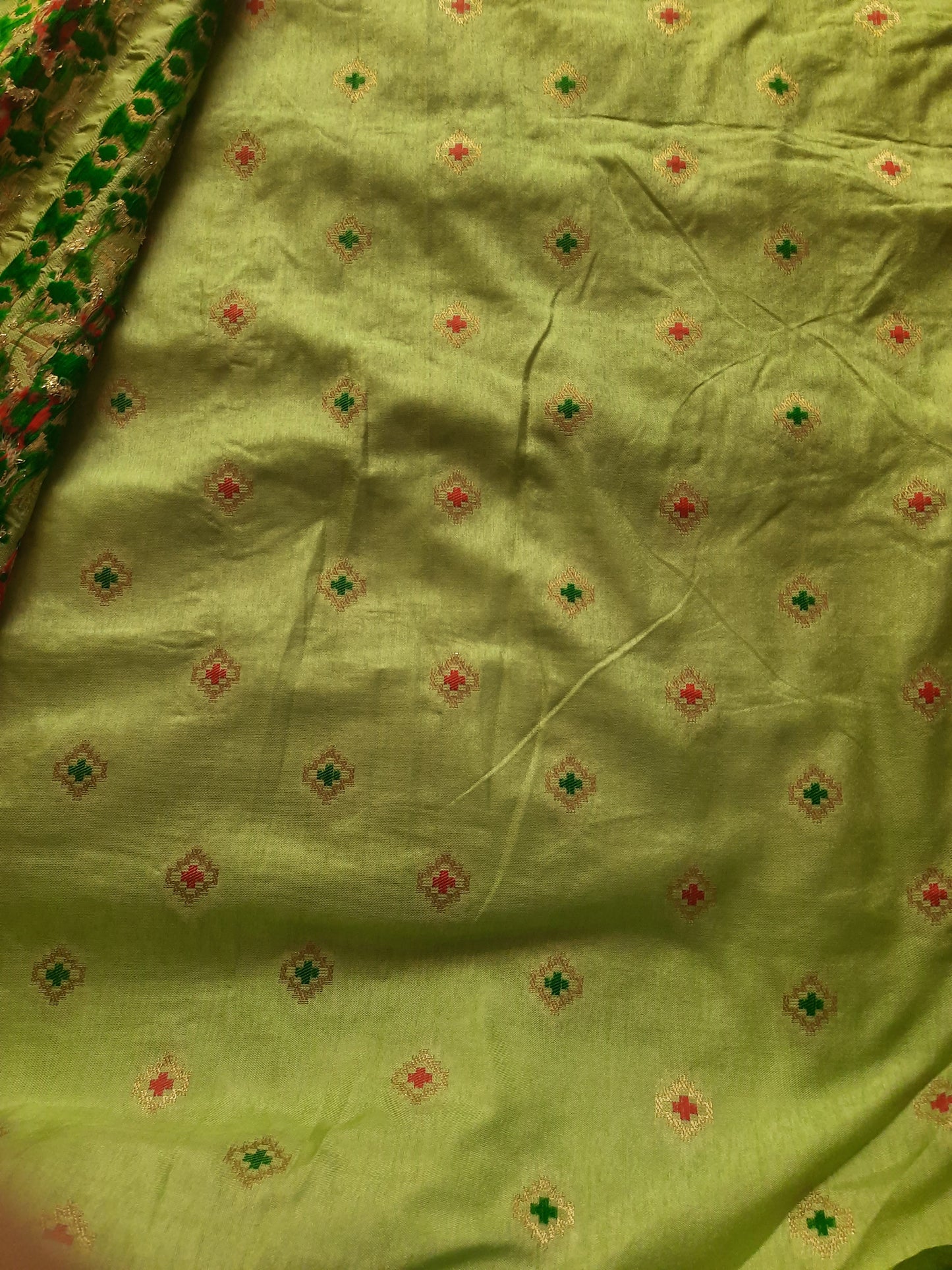 Banarasi art silk saree – olive green