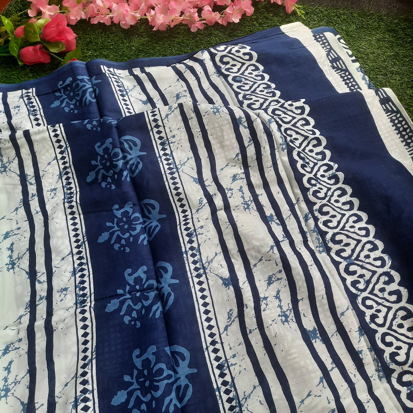 Hand block printed pure cotton mulmul saree - Indigo